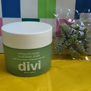 divi Full Size Sealed Whipped Repair Treatment Mask 8 oz And Satin Scrunchies